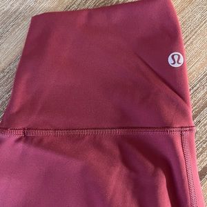 Lululemon Wonder Under Training Leggings